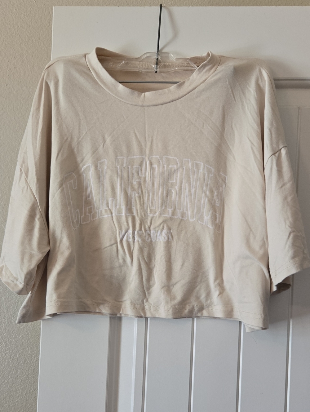 California Cropped Tee - Cream
